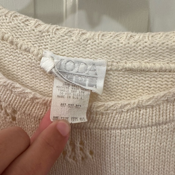 Vintage 90’s Knit Oversized Sweater - Picture 3 of 4